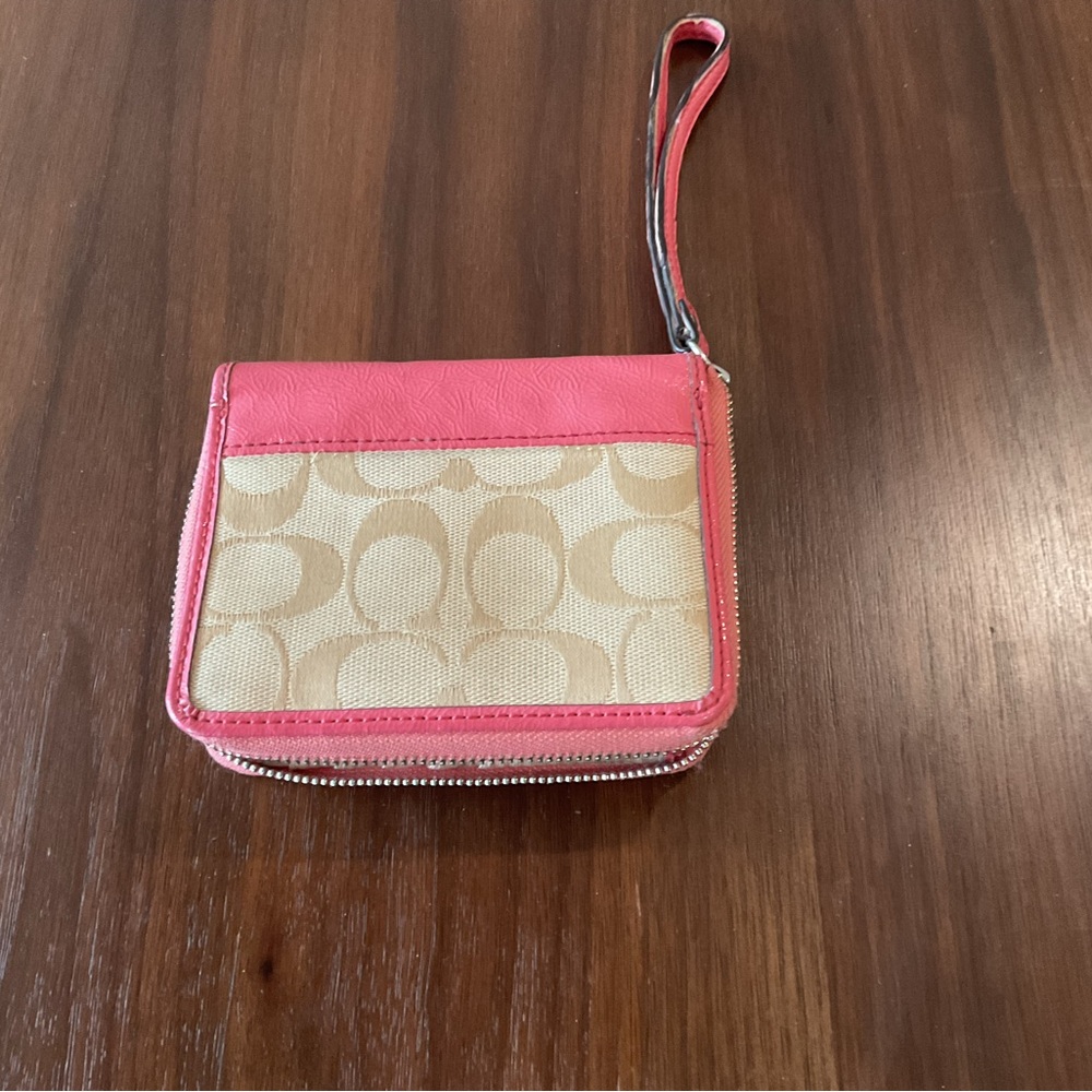 Coach Pink and Beige Key & Card Holder